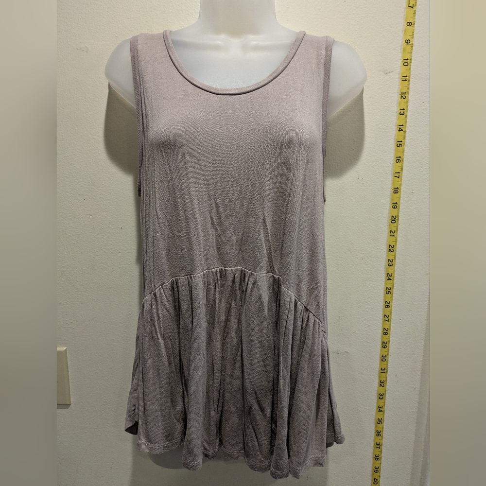 Mossimo Supply Co. Lavender Sleeveless Peplum Top Size Medium